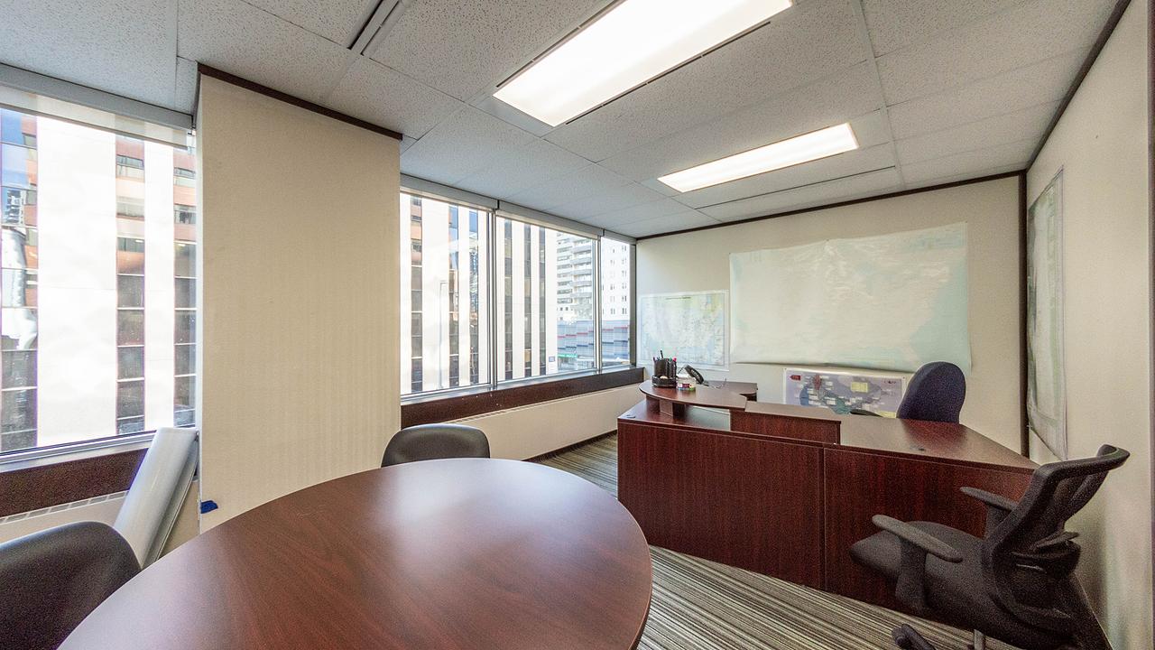 900 6 Avenue Southwest, Calgary, AB