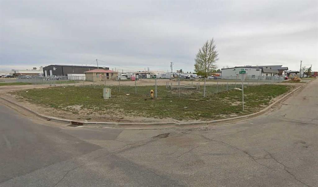 8906 109 Street, Grande Prairie, AB