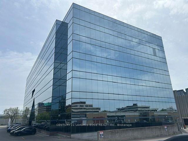 215 - 18 Wynford Drive, Toronto, ON