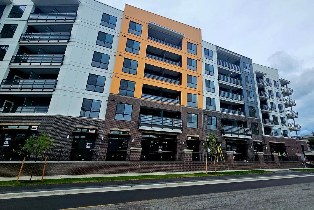 120 - 20769 Fraser Highway, Langley, BC
