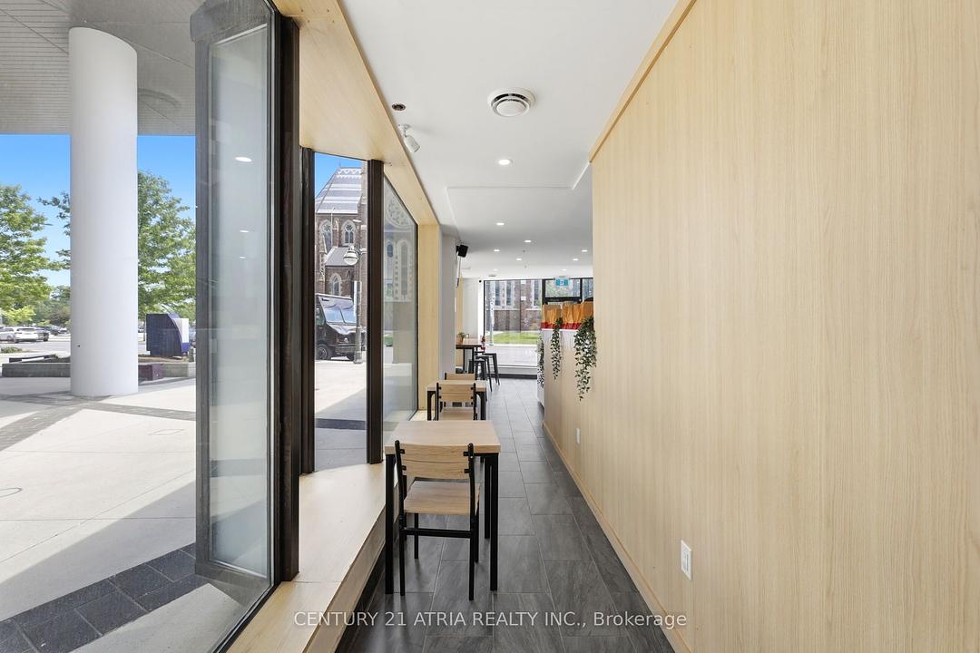 12 - 515 Richmond Street, London, ON