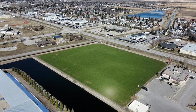 1501 12 Avenue Southeast, High River, AB