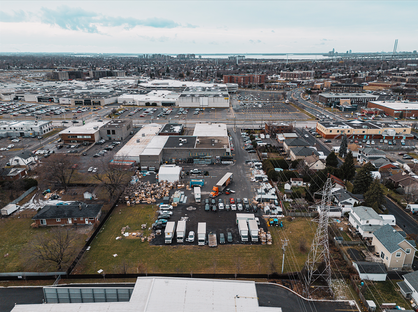 2180 Boulevard Lapinière, Brossard, QC