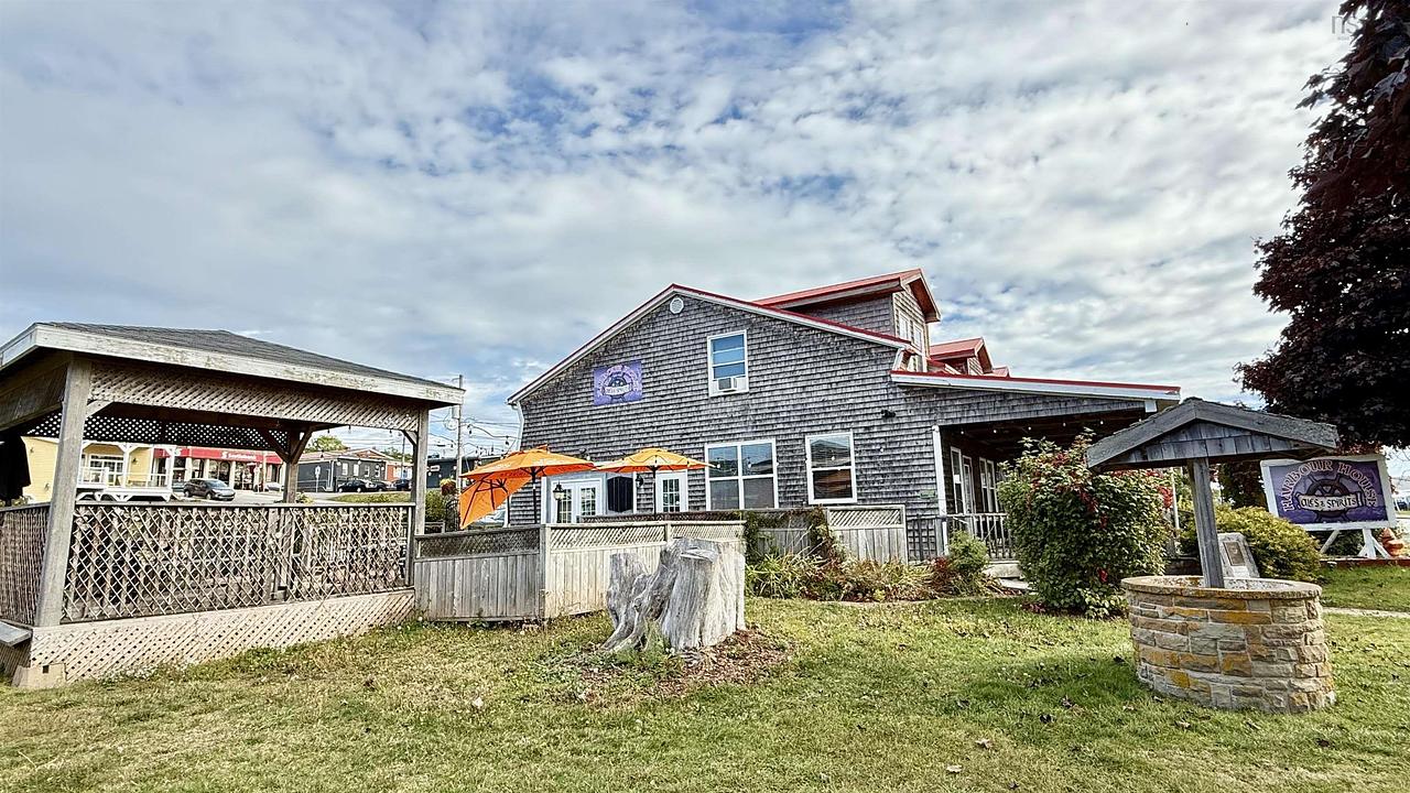 41 Coleraine Street, Pictou, NS