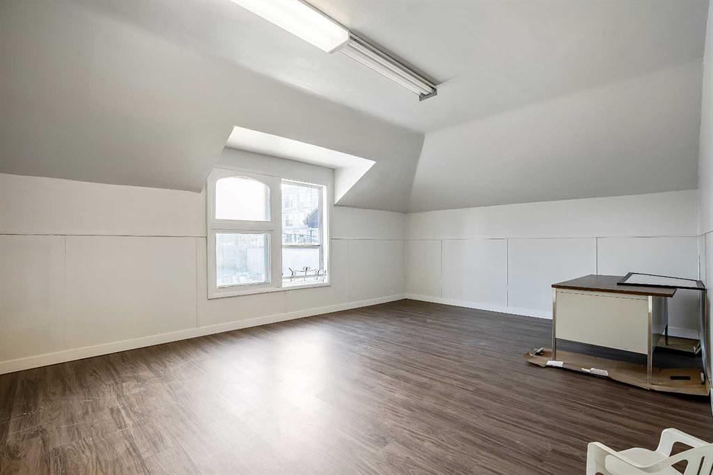 1405 8 Avenue Southeast, Calgary, AB
