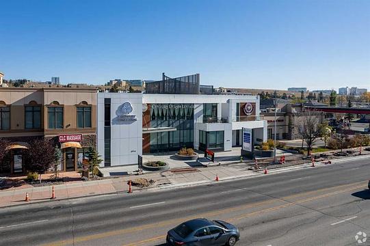 4624 16 Avenue Northwest, Calgary, AB