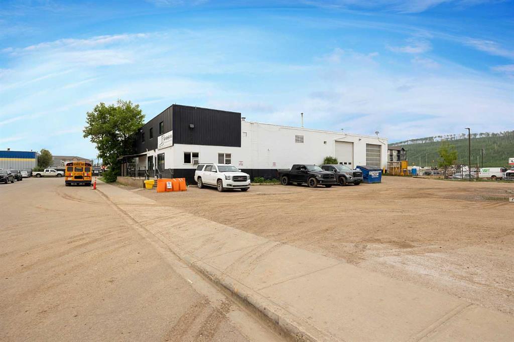 8030 Golosky Avenue, Fort McMurray, AB
