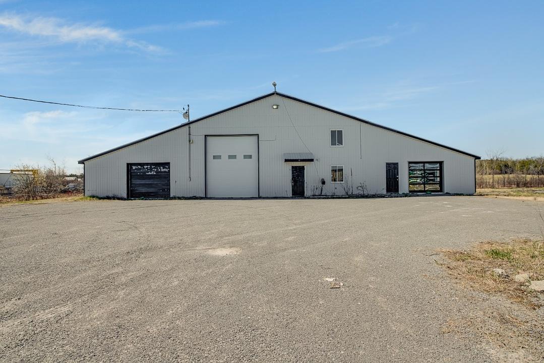 19 Terry Fox Drive, Vankleek Hill, ON