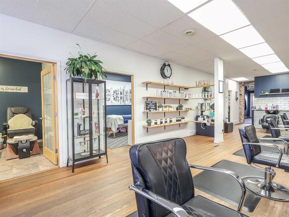 5010 50 Street, Stettler, AB