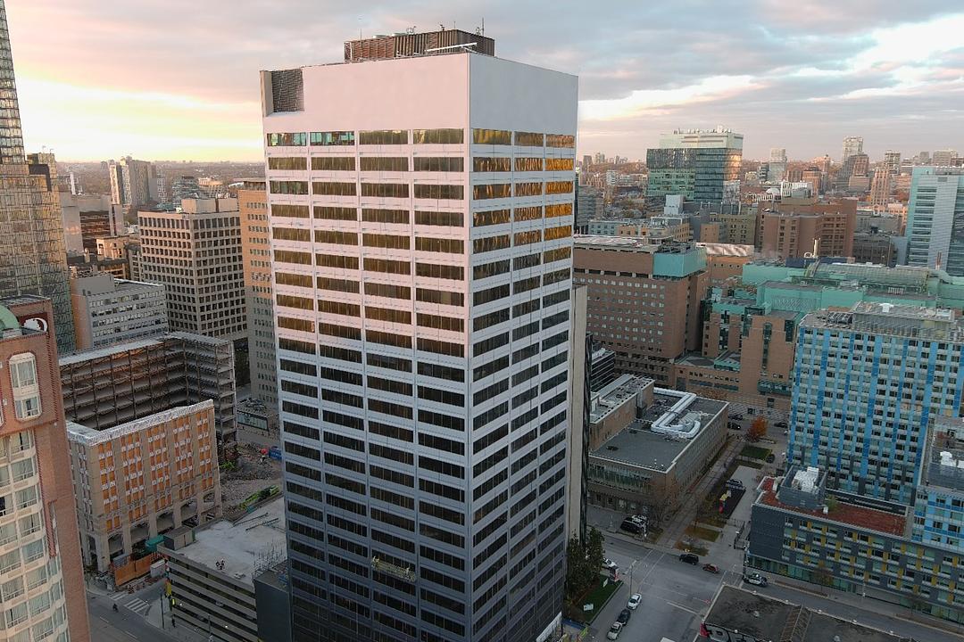 1100 - 180 Dundas Street West, Toronto, ON