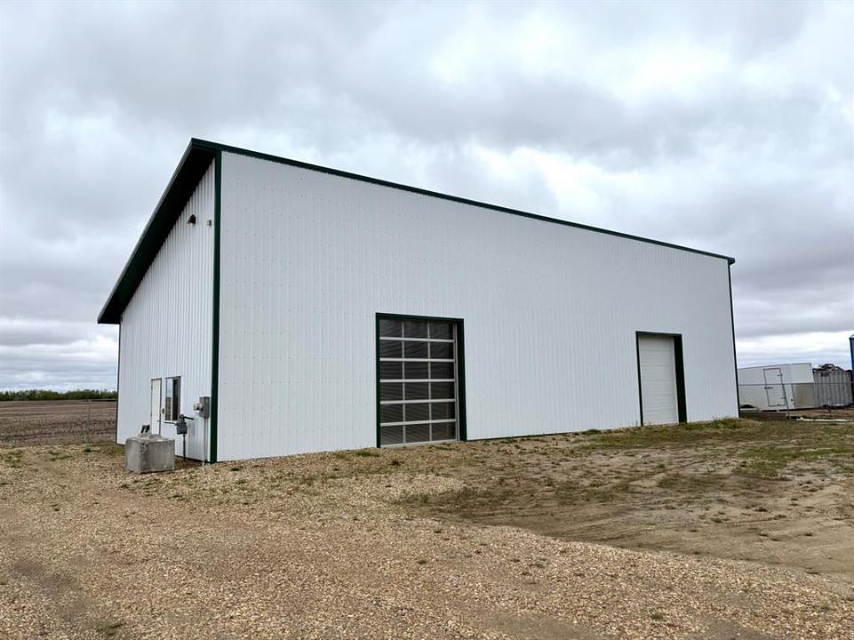 5 Industrial Avenue, Rosalind, AB