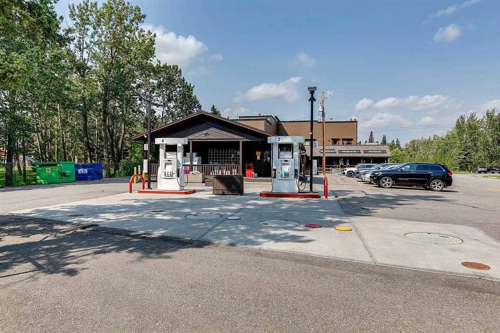 186007 Priddis Valley Road West, Priddis, AB