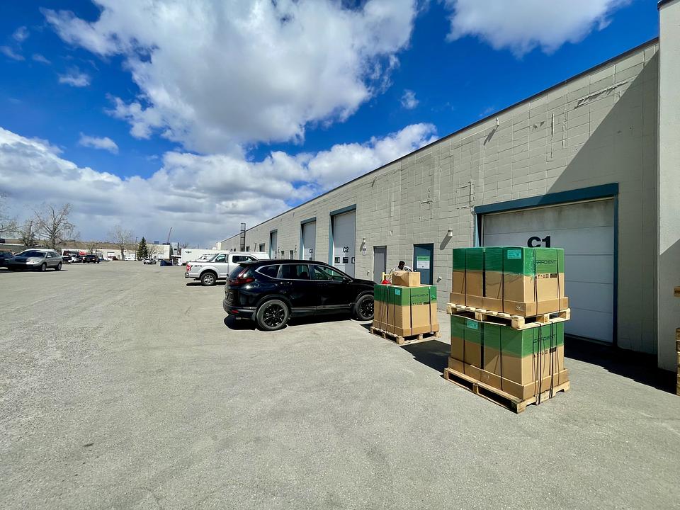C1 - 6215 3 Street Southeast, Calgary, AB