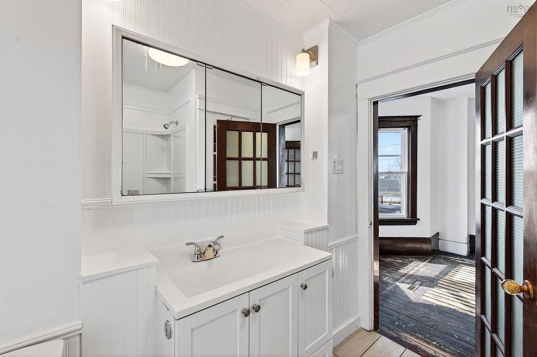 6308 Bayers Road, Halifax, NS