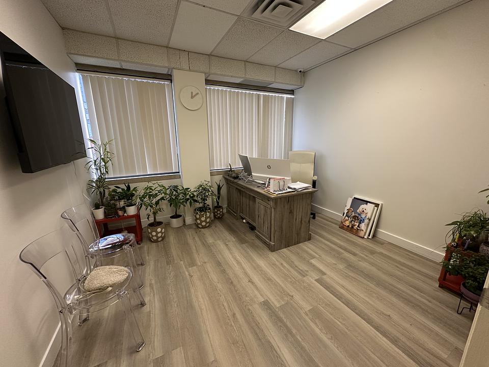 22 - 1501 Lonsdale Ave, North Vancouver, BC