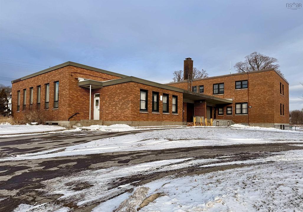 49 Front Street, Pictou, NS