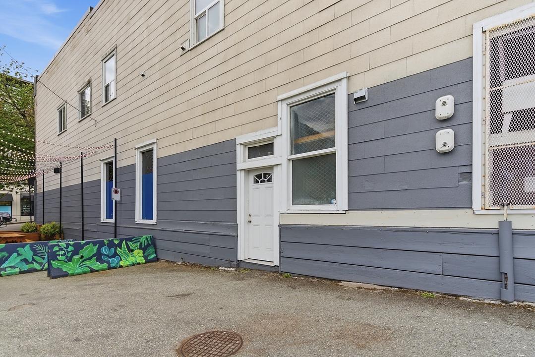 128 Lonsdale Ave, North Vancouver, BC