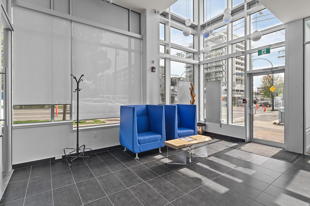 104/105 - 1090 Johnson St, Victoria, BC