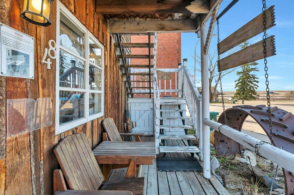 48 Main Street East, Big Valley, AB