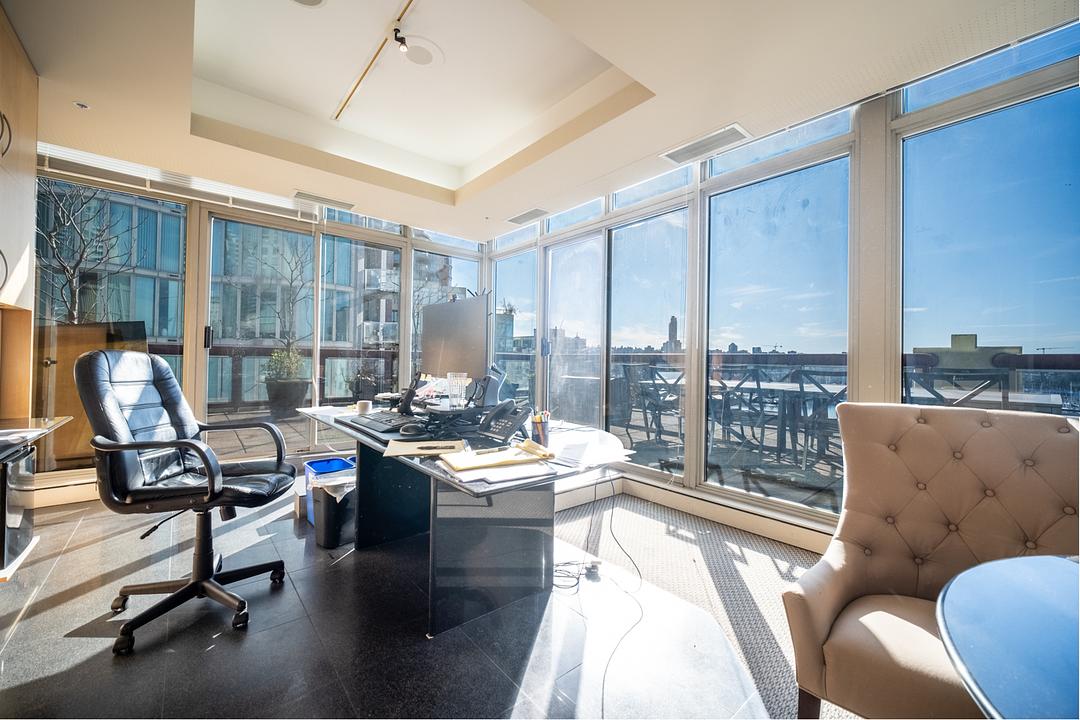 701 - 1006 Beach Avenue, Vancouver, BC
