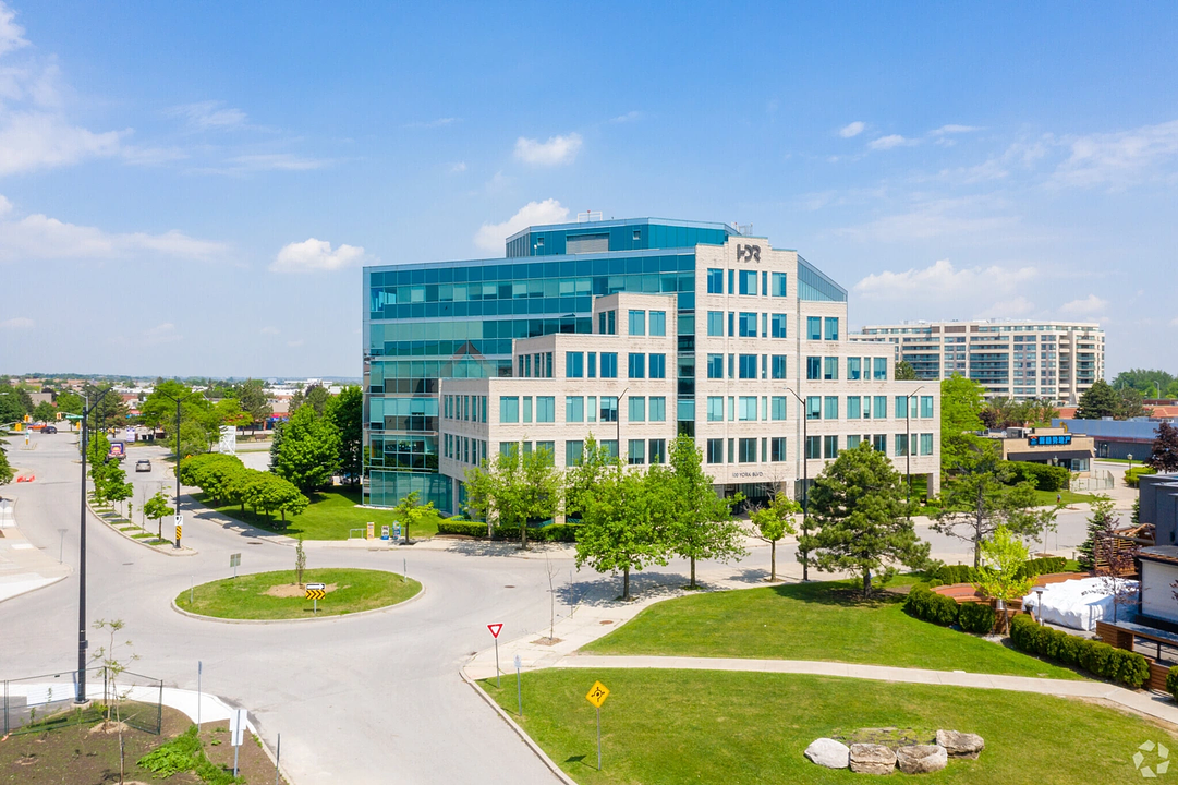 420 - 250-100 York Boulevard, Richmond Hill, ON