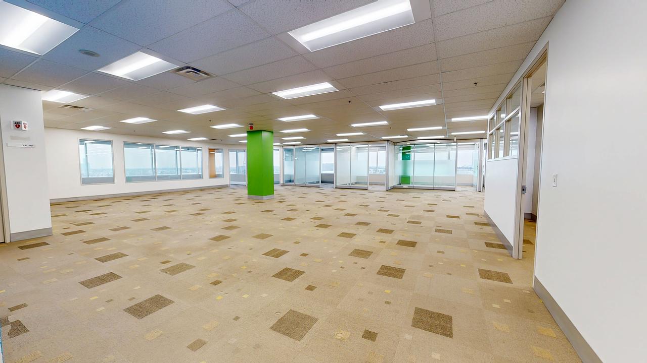 500 - 100 Milverton Drive, Mississauga, ON