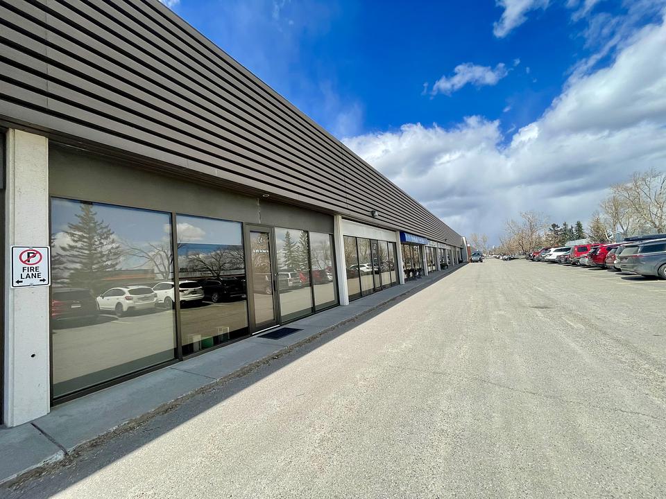 C4 - 6215 3 Street Southeast, Calgary, AB