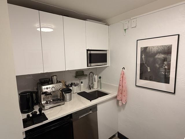 212 - 1737 West 3rd Avenue, Vancouver, BC