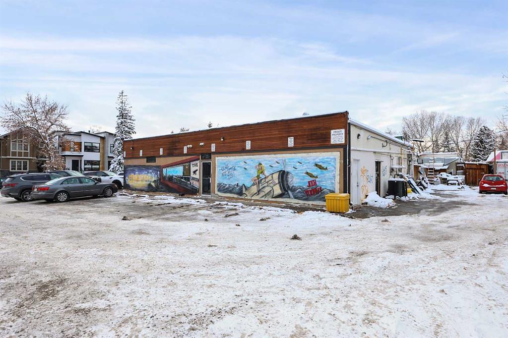 2040 42 Avenue Southwest, Calgary, AB