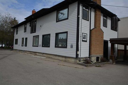 1850 14 Street Southwest, Calgary, AB