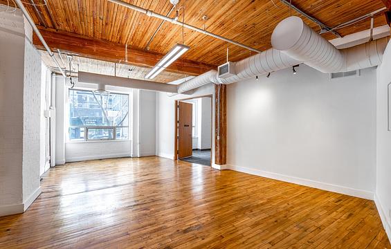 116 Spadina Avenue, Toronto, ON