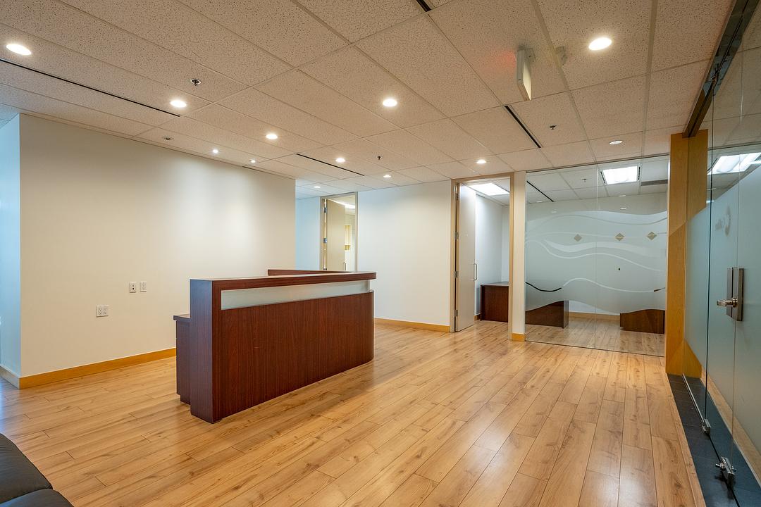 1560 - 200 Burrard St, Vancouver, BC