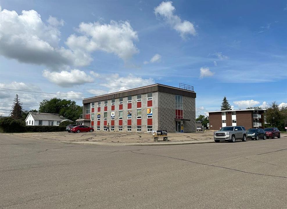 601 7 Street East, Drumheller, AB