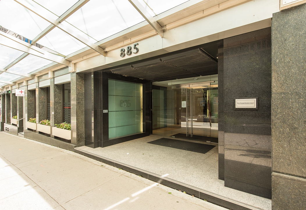 588 - 885 Dunsmuir Street, Vancouver, BC