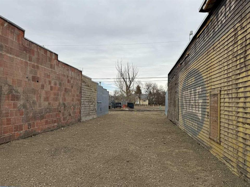 213 Centre Street, Vulcan, AB