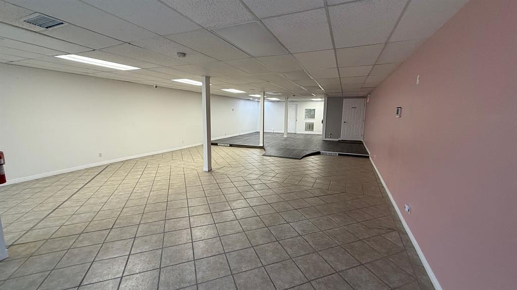 327 5 Street South, Lethbridge, AB