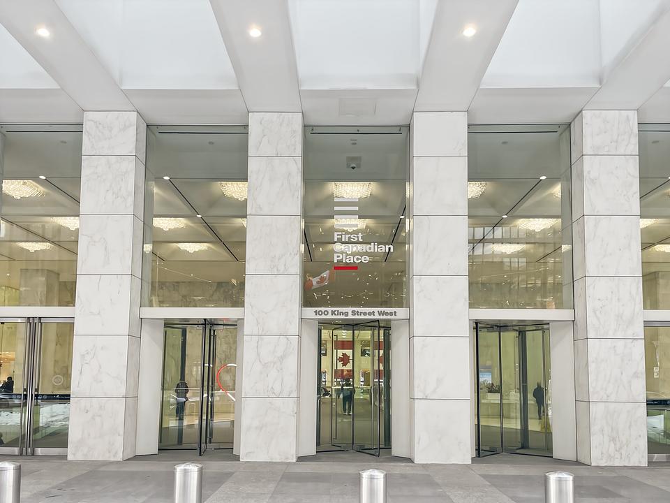 100 King Street West, Toronto, ON