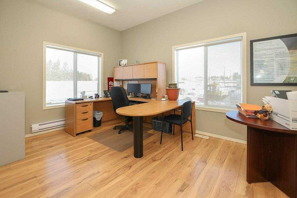 49A Avenue, Bentley, AB