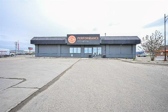 12221 100 Street, Grande Prairie, AB