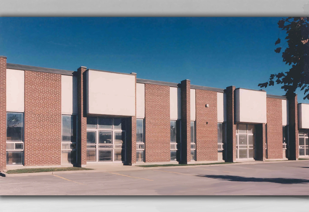 9-11 - 45 Bowes Road, Vaughan, ON