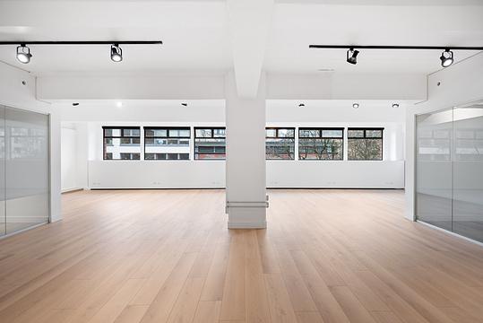 134 Abbott St, Vancouver, BC