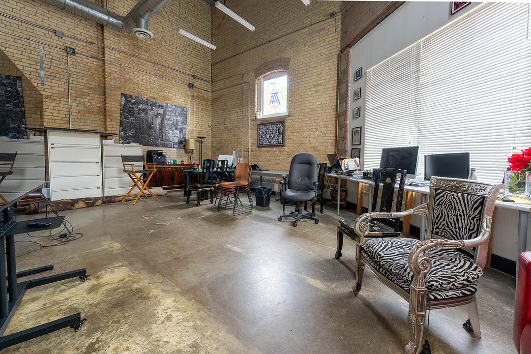 1D - 42 Mowat Avenue, Toronto, ON