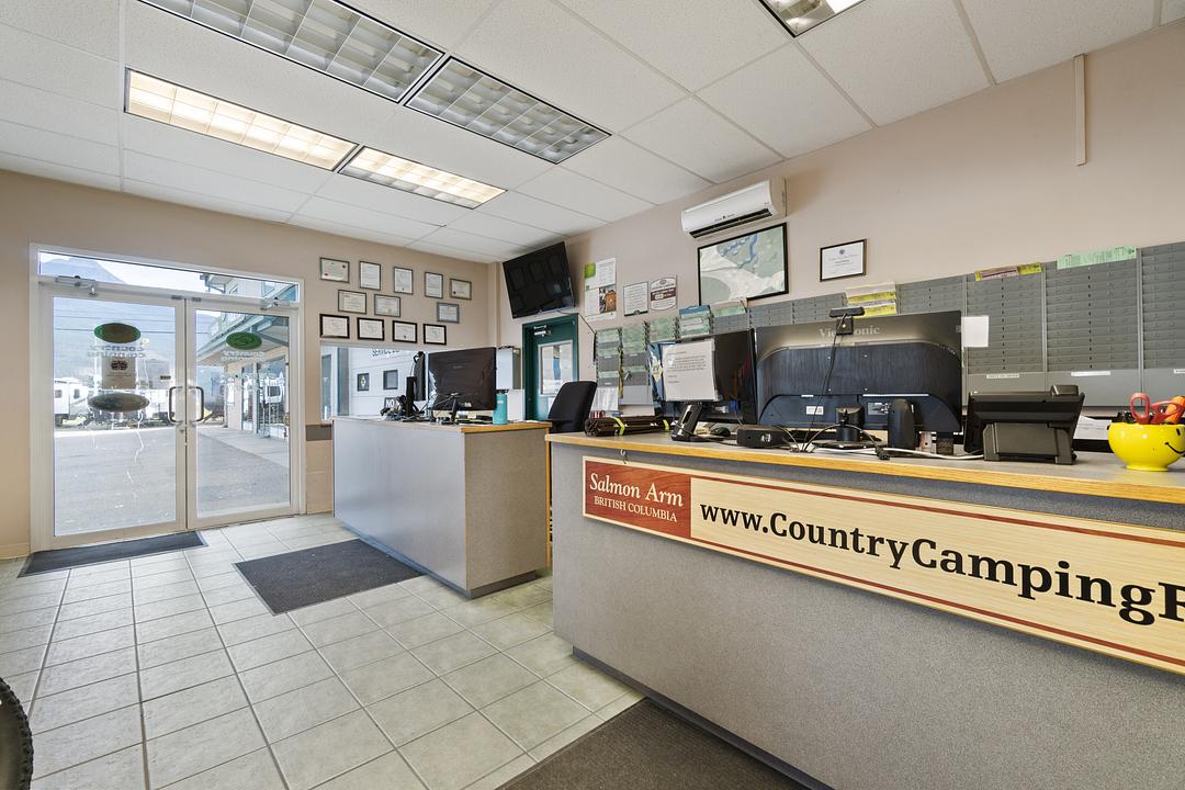 3101 10 Avenue Southwest, Salmon Arm, BC