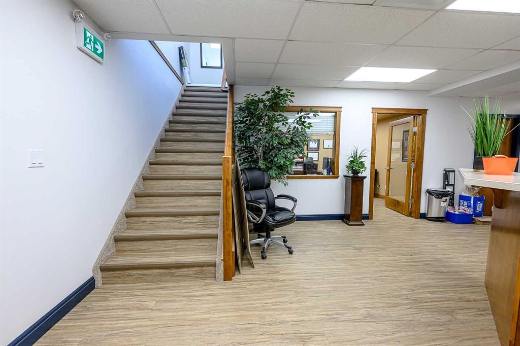 Lower/Basement - 11725 105 Street, Grande Prairie, AB