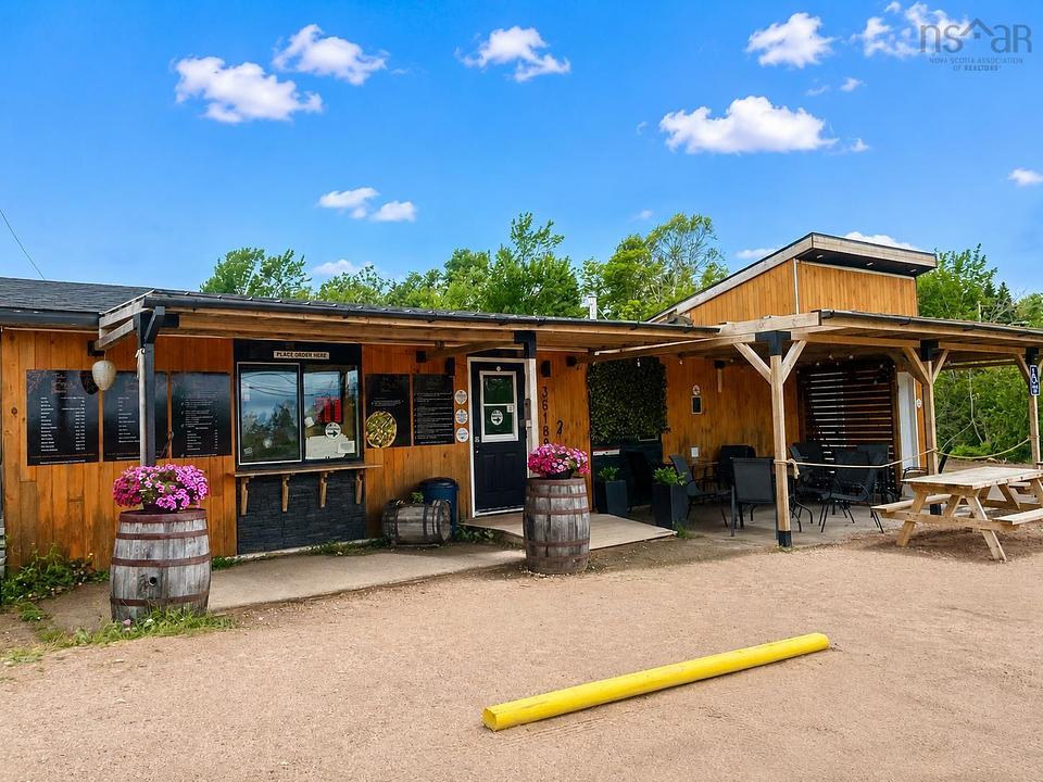 36188 Cabot Trail, Ingonish Beach, NS