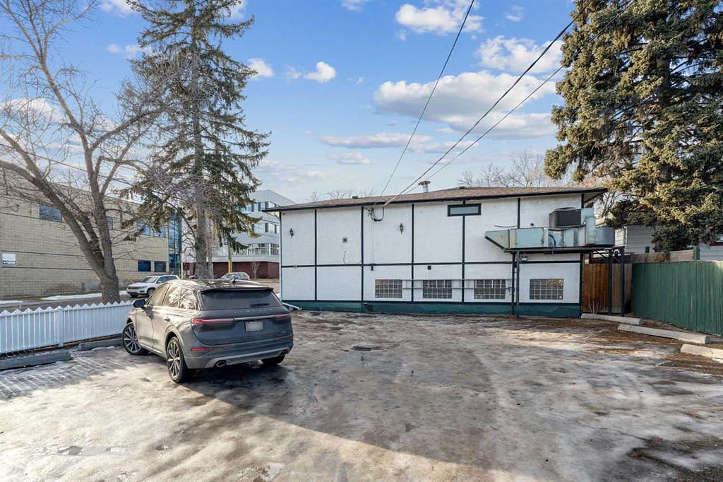 5340 2 Street Southwest, Calgary, AB