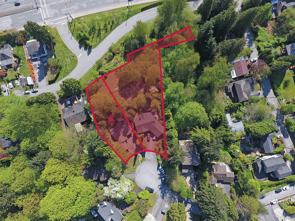 1860 Charles Street, Port Moody, BC