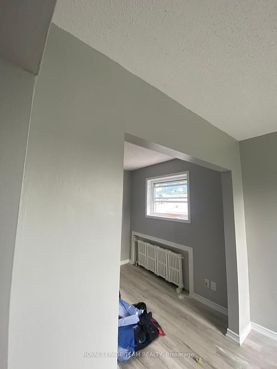 883 Somerset Street West, Ottawa, ON