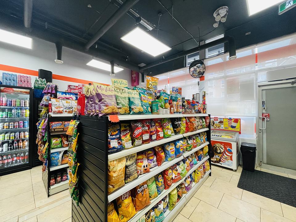 3378 Dunbar Street, Vancouver, BC
