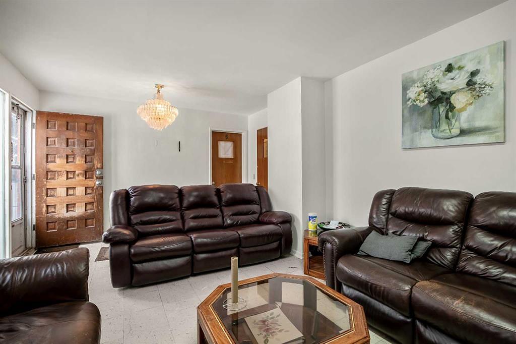 1405 8 Avenue Southeast, Calgary, AB